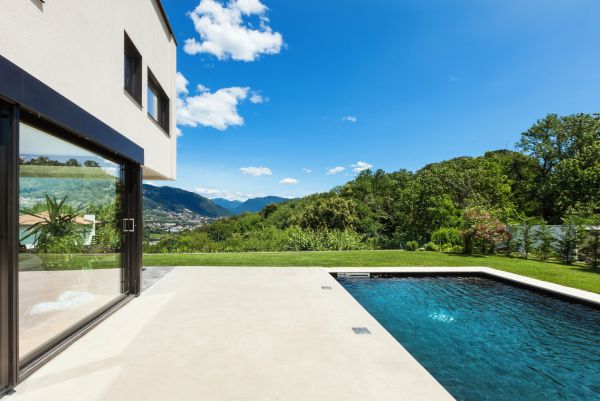 Cost of Poolside Concrete Repair in New Braunfels
