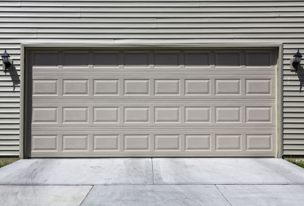 Cost of Garage Entrance Repair in New Braunfels